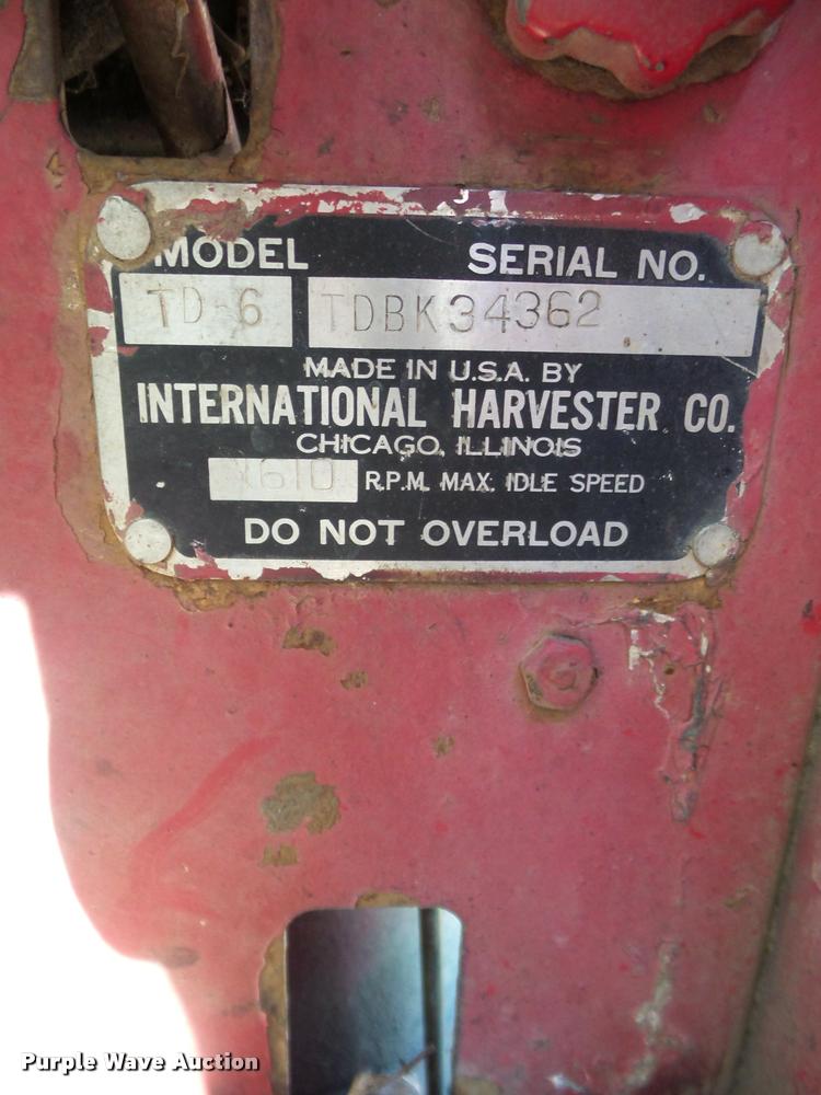 image for item BS9429 International Drott TD6 track loader