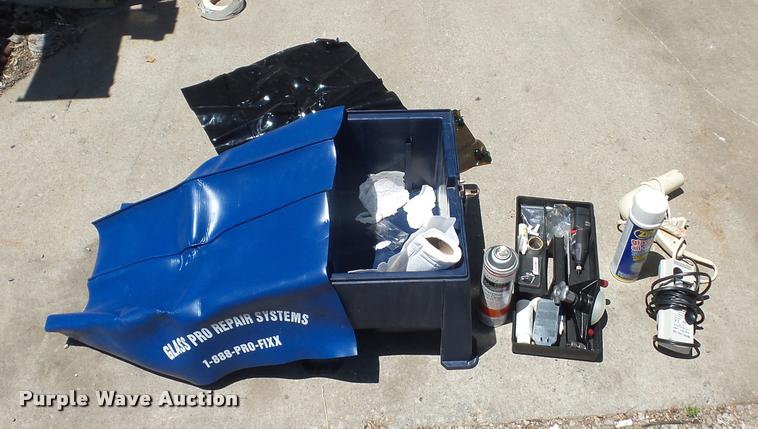 image for item BS9430 Glass chip repair kit