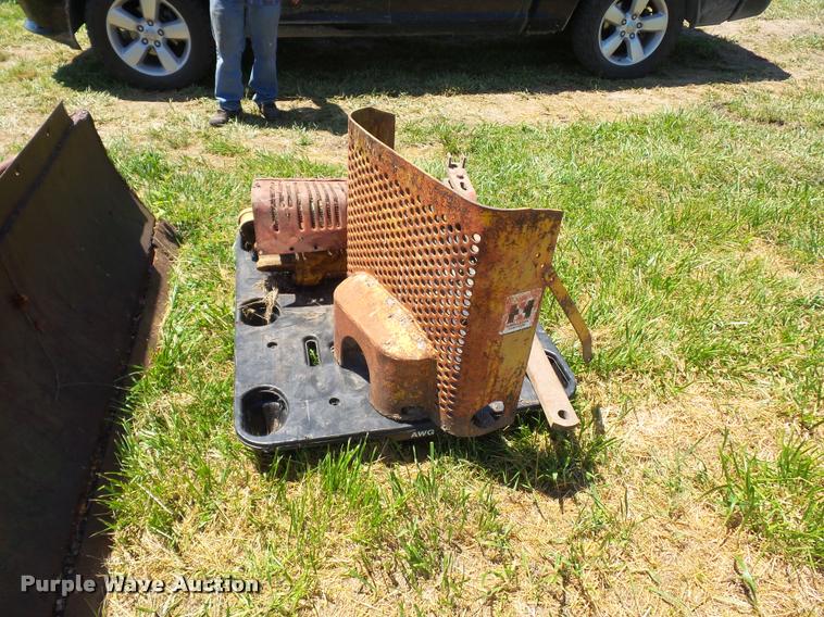 image for item BS9432 International TD6 dozer