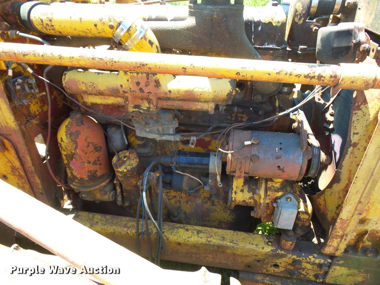 image for item BS9432 International TD6 dozer