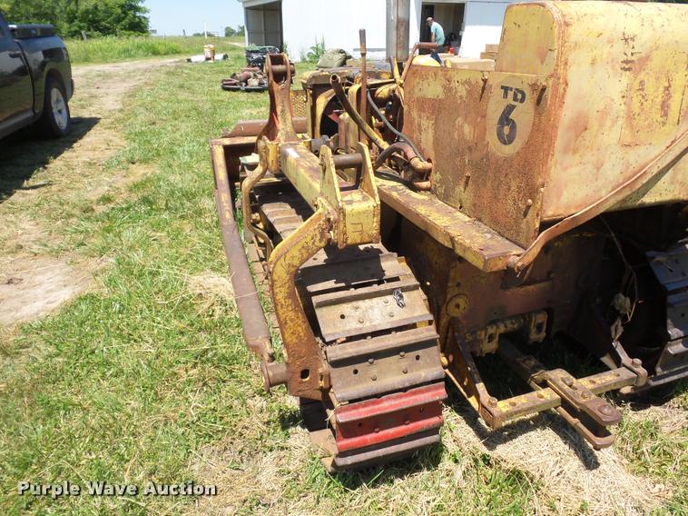 image for item BS9432 International TD6 dozer