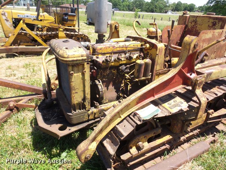 image for item BS9432 International TD6 dozer