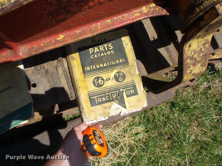 image for item BS9432 International TD6 dozer