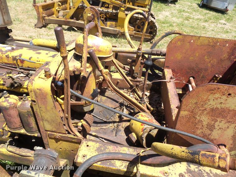 image for item BS9432 International TD6 dozer