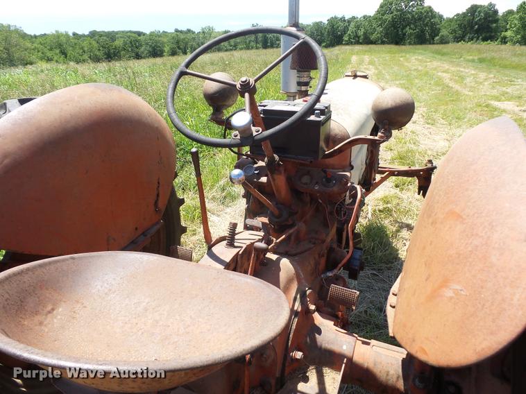 image for item BS9434 Case tractor