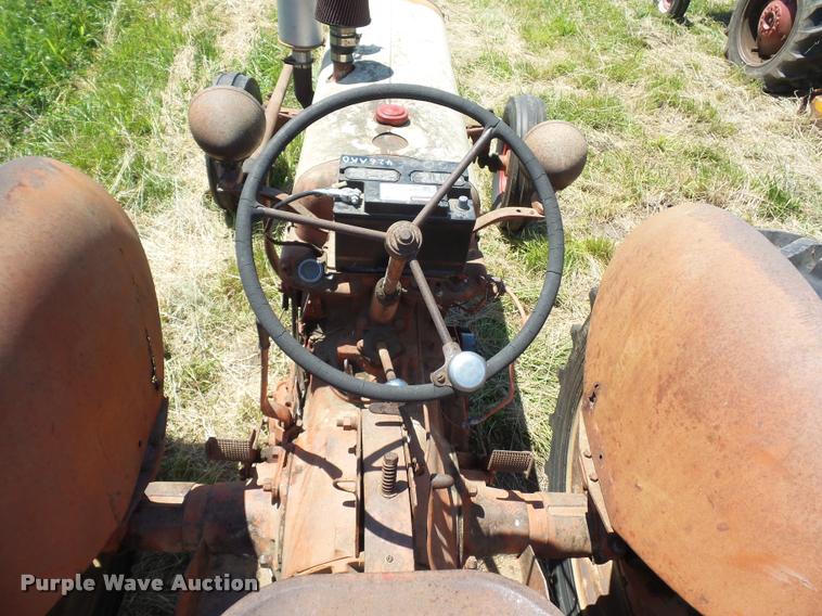image for item BS9434 Case tractor