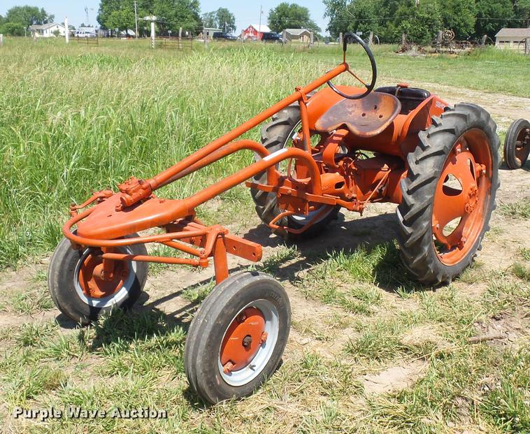 image for item BS9436 Allis Chalmers G tractor