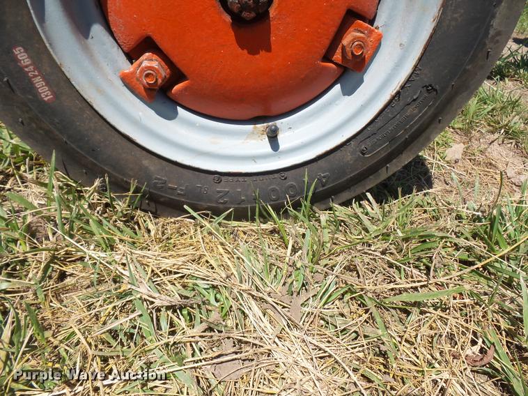image for item BS9436 Allis Chalmers G tractor