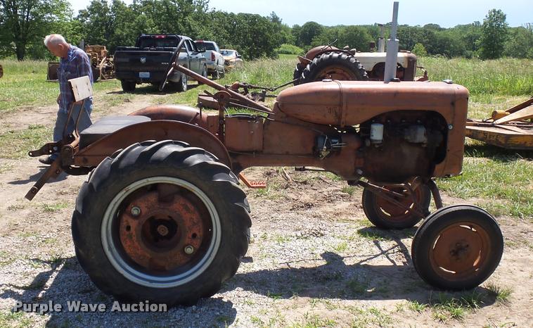 image for item BS9437 Allis Chalmers B tractor