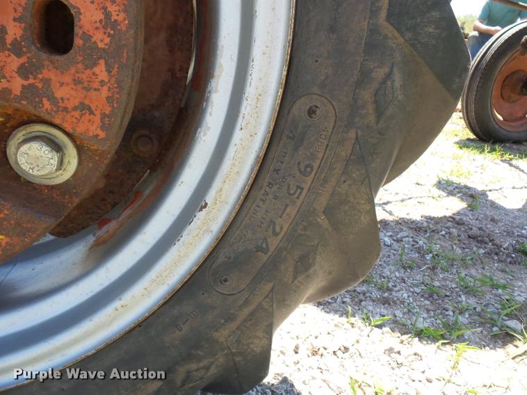 image for item BS9437 Allis Chalmers B tractor