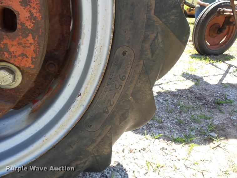 image for item BS9437 Allis Chalmers B tractor