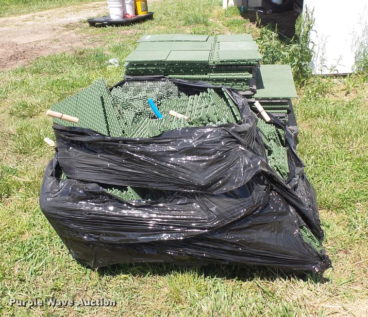 image for item BS9438 Snap together flooring