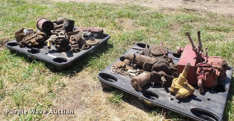 image for item BS9442 International TD6 parts