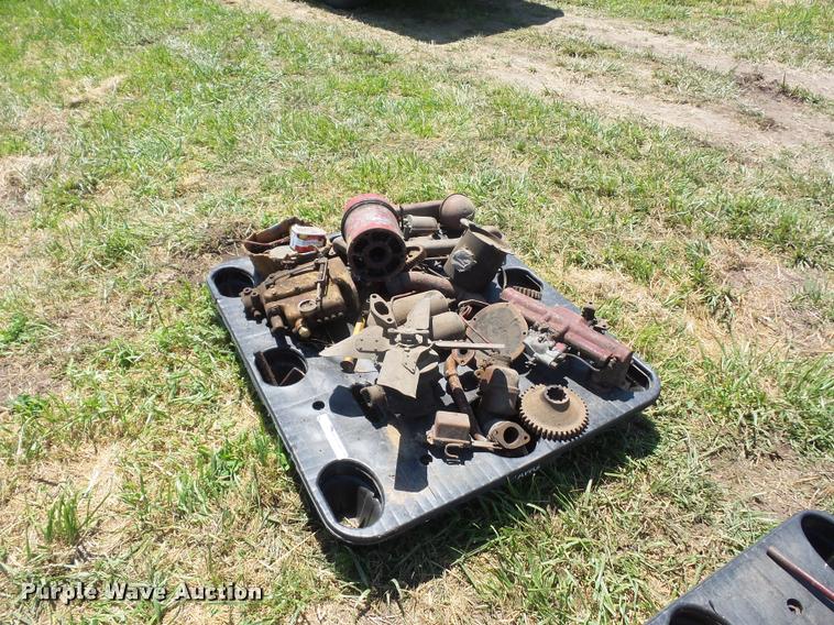 image for item BS9442 International TD6 parts