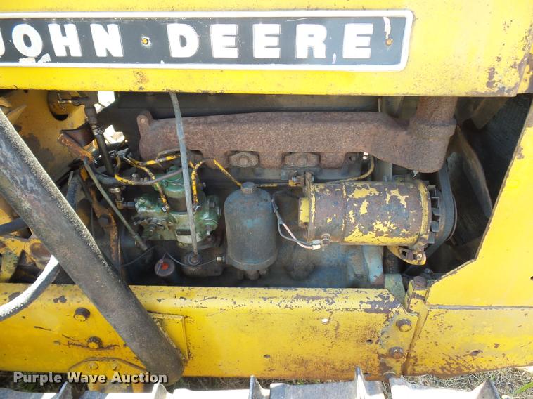 image for item BS9444 John Deere 2010 dozer
