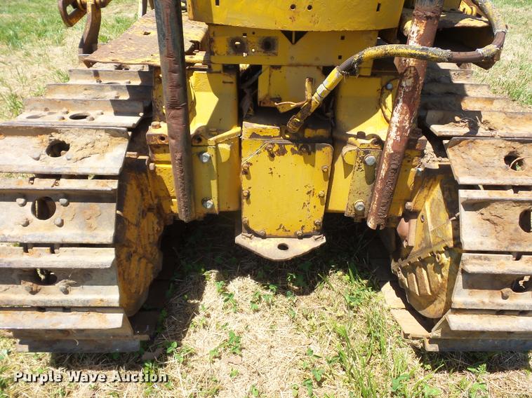 image for item BS9444 John Deere 2010 dozer