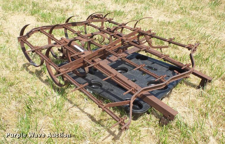 image for item BS9449 Allis Chalmers B implements
