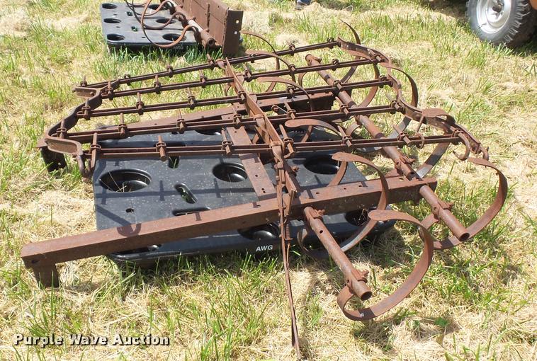image for item BS9449 Allis Chalmers B implements
