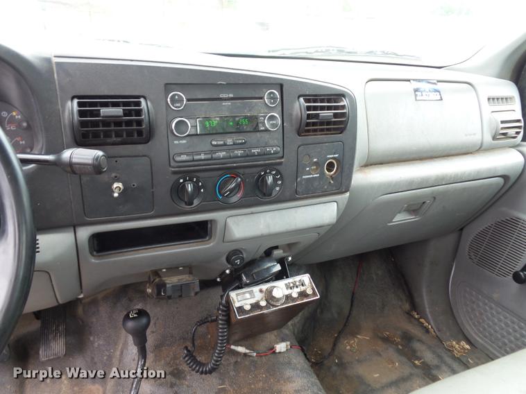 image for item BS9483 2005 Ford F250 Super Duty SuperCab pickup truck