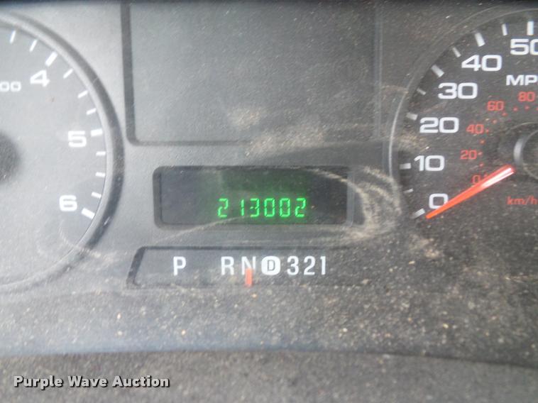 image for item BS9483 2005 Ford F250 Super Duty SuperCab pickup truck