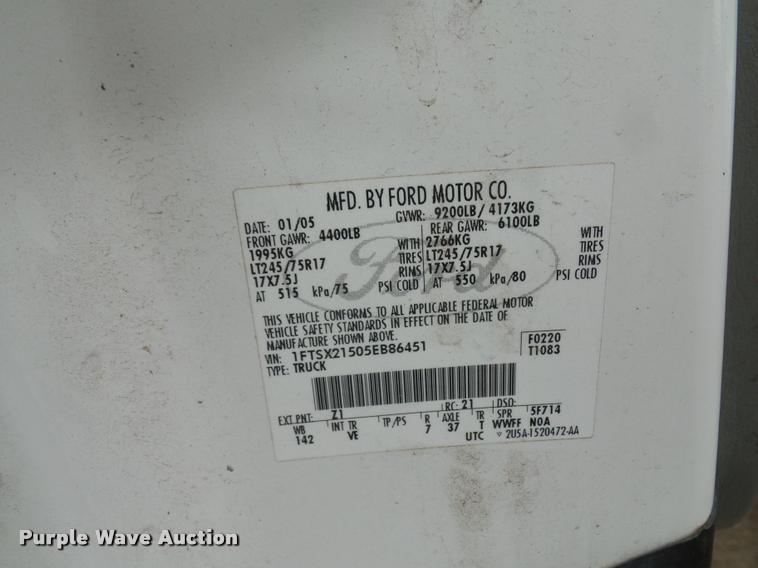 image for item BS9483 2005 Ford F250 Super Duty SuperCab pickup truck