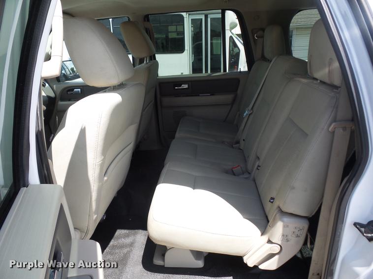 image for item BS9484 2011 Ford Expedition SUV