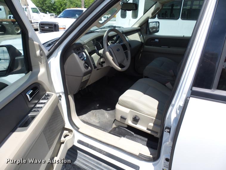 image for item BS9484 2011 Ford Expedition SUV