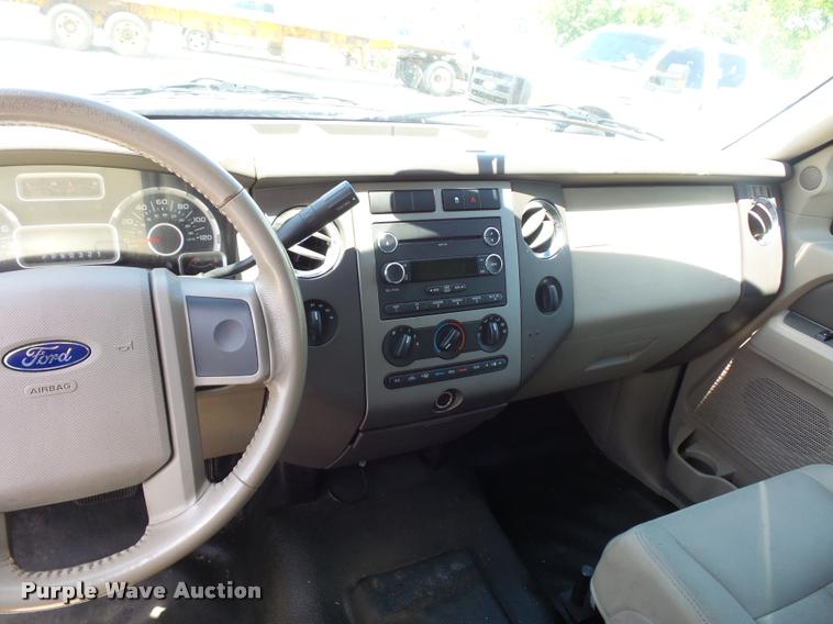 image for item BS9484 2011 Ford Expedition SUV