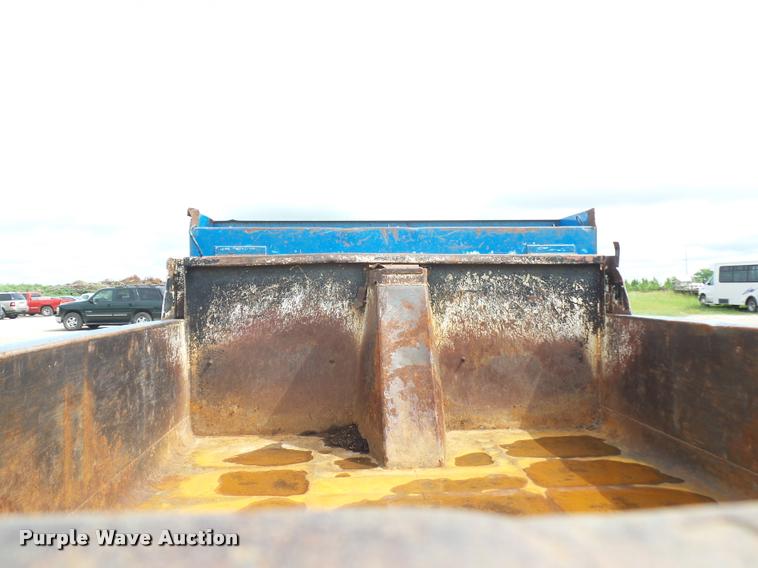 image for item BS9491 1995 Ford F800 Super Duty dump truck