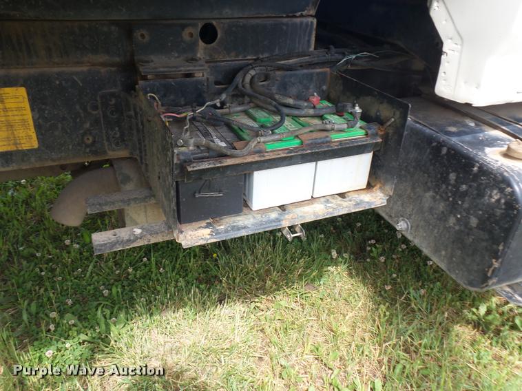 image for item BS9491 1995 Ford F800 Super Duty dump truck