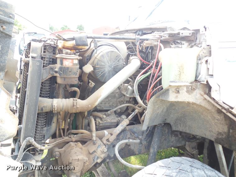 image for item BS9491 1995 Ford F800 Super Duty dump truck