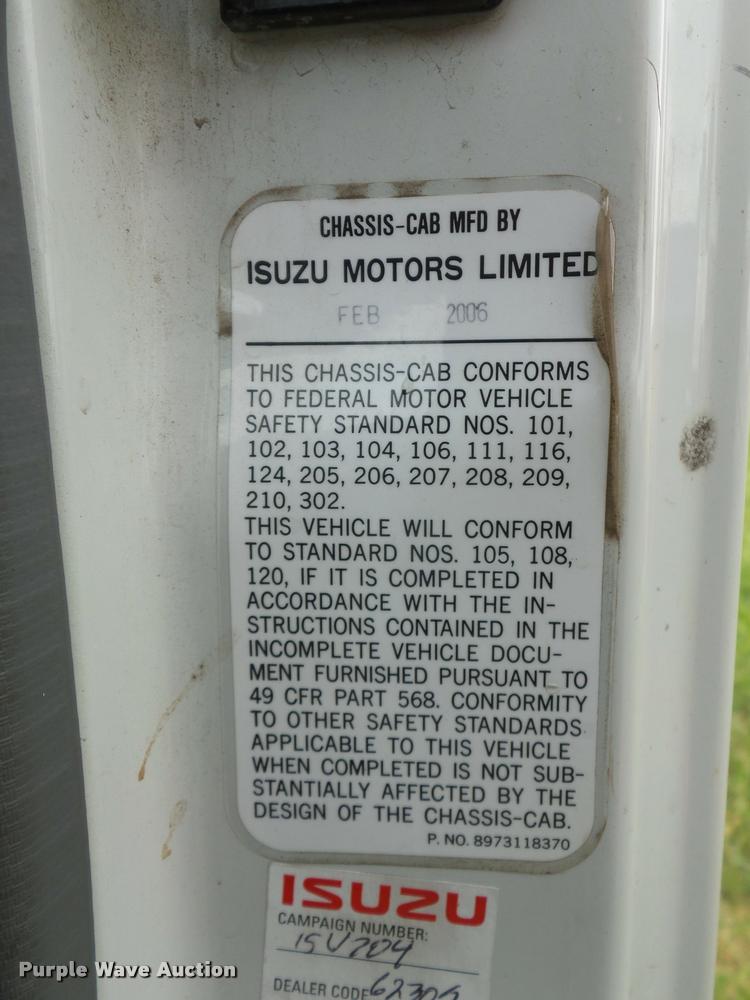 image for item BS9492 2006 Isuzu NPR truck cab and chassis