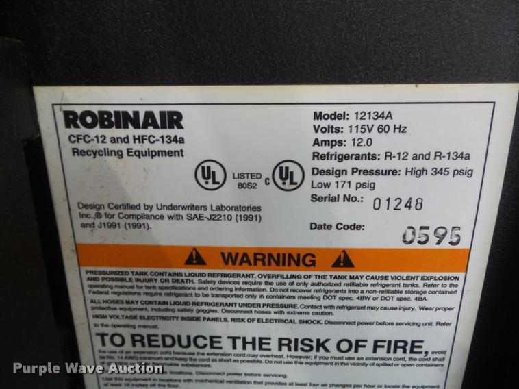 image for item CC9572 1995 Robinair 12134A AC recovery/recycling/recharging unit