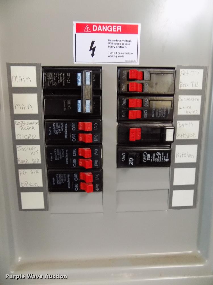 image for item DA0712 1992 Champion Ultra Star RV