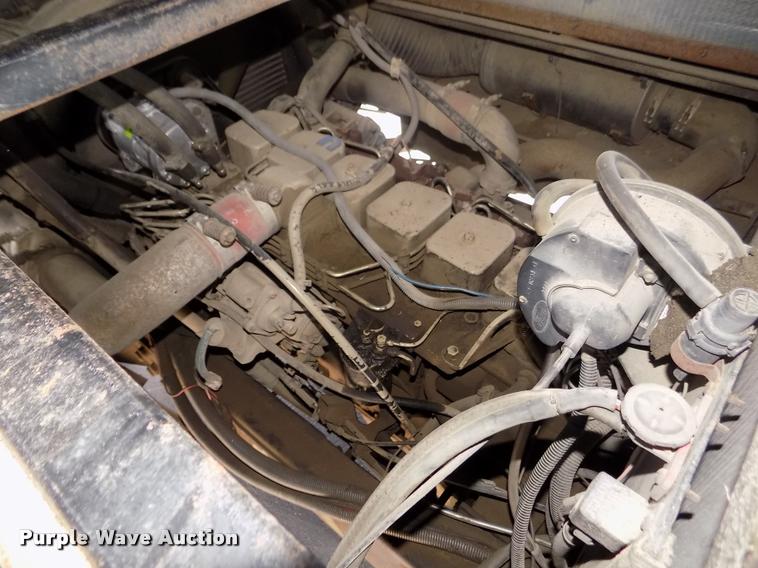 image for item DA0712 1992 Champion Ultra Star RV