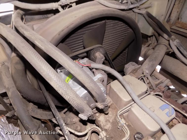 image for item DA0712 1992 Champion Ultra Star RV