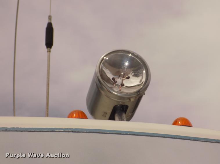 image for item DA0712 1992 Champion Ultra Star RV