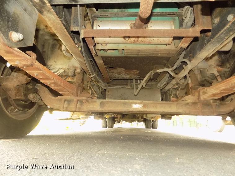 image for item DA0712 1992 Champion Ultra Star RV