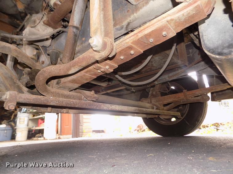 image for item DA0712 1992 Champion Ultra Star RV