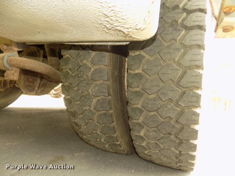 image for item DA0712 1992 Champion Ultra Star RV