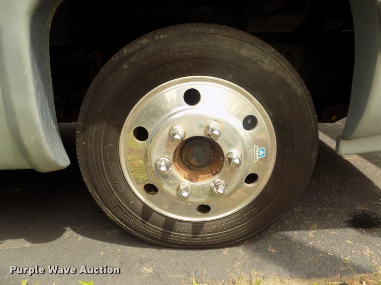 image for item DA0712 1992 Champion Ultra Star RV