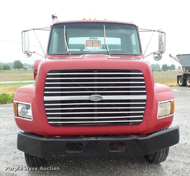 image for item DA1007 1988 Ford LTA9000 Aero Max 106 flatbed truck