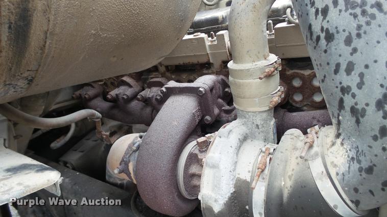 image for item DA1007 1988 Ford LTA9000 Aero Max 106 flatbed truck