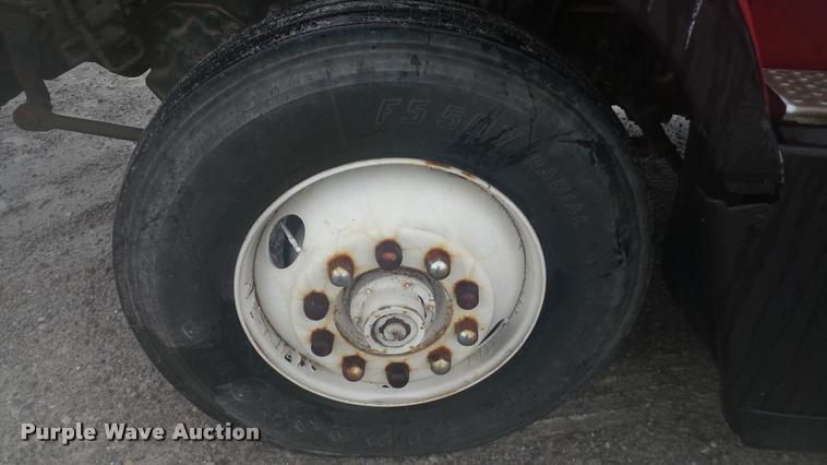 image for item DA1007 1988 Ford LTA9000 Aero Max 106 flatbed truck