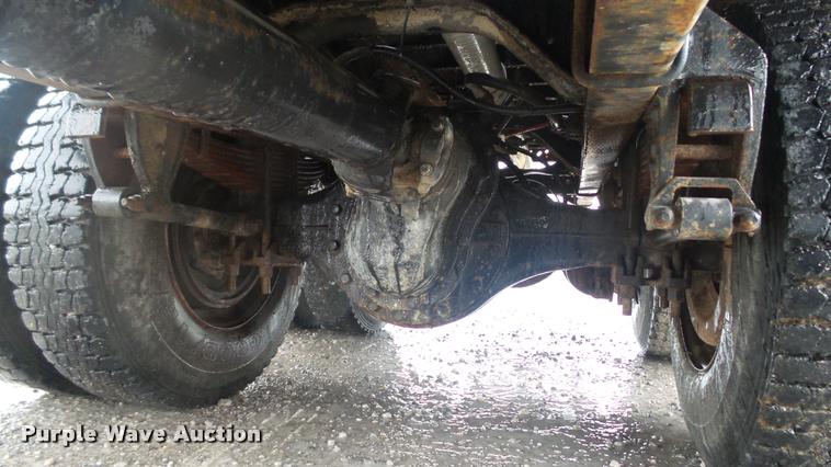 image for item DA1007 1988 Ford LTA9000 Aero Max 106 flatbed truck