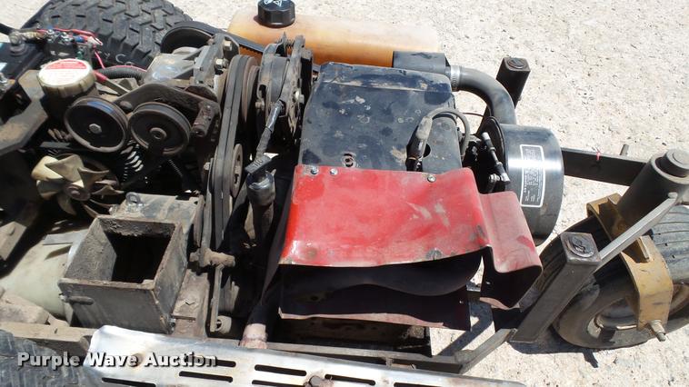 image for item DA1075 Walker MCGHS lawn mower