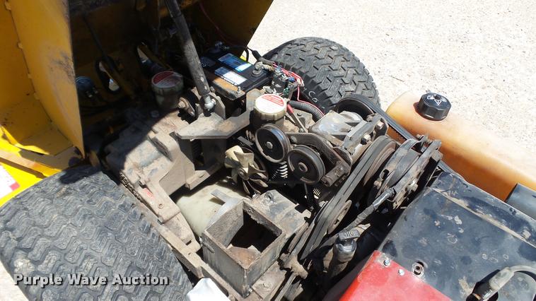image for item DA1075 Walker MCGHS lawn mower