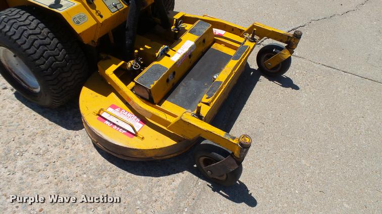 image for item DA1075 Walker MCGHS lawn mower