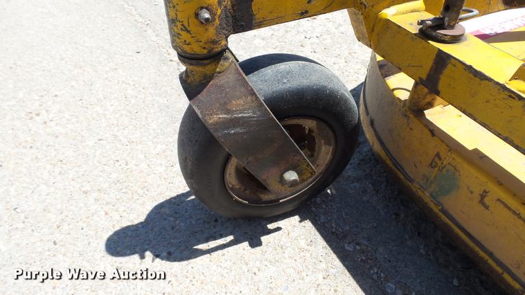 image for item DA1075 Walker MCGHS lawn mower