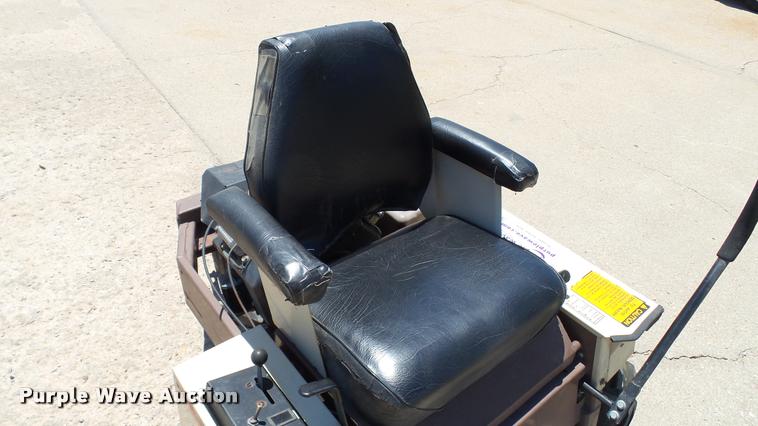 image for item DA1076 Grasshopper 612 ZTR lawn mower